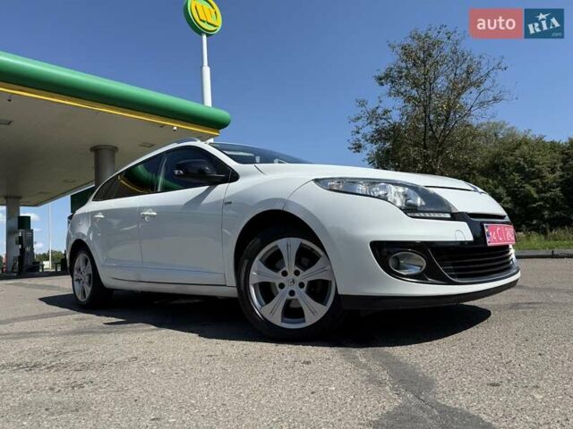 Белый Рено Меган, объемом двигателя 1.5 л и пробегом 225 тыс. км за 7699 $, фото 36 на Automoto.ua