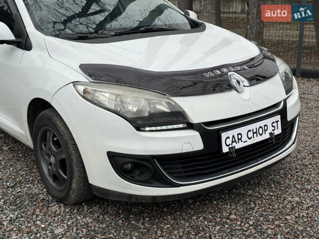 Белый Рено Меган, объемом двигателя 1.46 л и пробегом 271 тыс. км за 6500 $, фото 25 на Automoto.ua