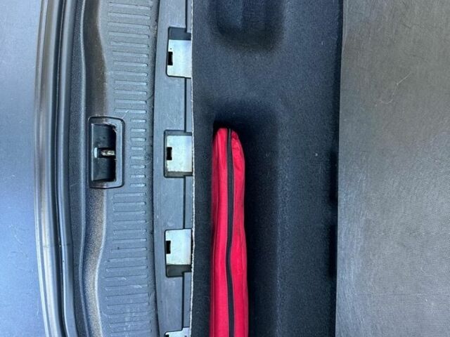 Белый Рено Меган, объемом двигателя 1.5 л и пробегом 3 тыс. км за 7200 $, фото 21 на Automoto.ua