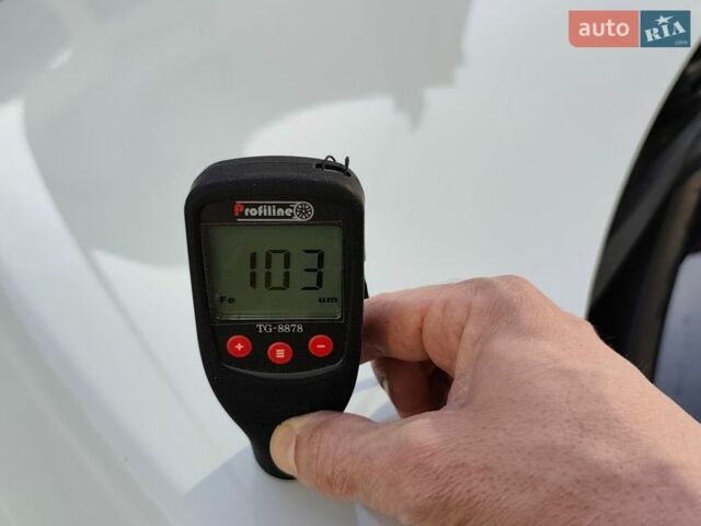 Білий Рено Меган, об'ємом двигуна 1.5 л та пробігом 250 тис. км за 6999 $, фото 86 на Automoto.ua