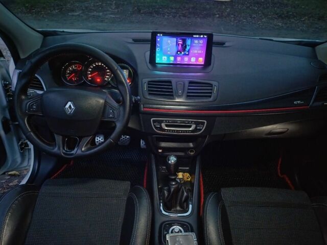 Білий Рено Меган, об'ємом двигуна 1.5 л та пробігом 261 тис. км за 7600 $, фото 15 на Automoto.ua