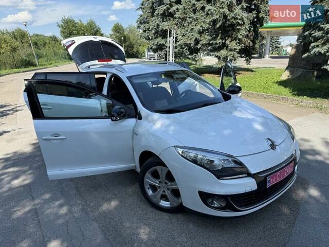 Белый Рено Меган, объемом двигателя 1.5 л и пробегом 225 тыс. км за 7699 $, фото 116 на Automoto.ua
