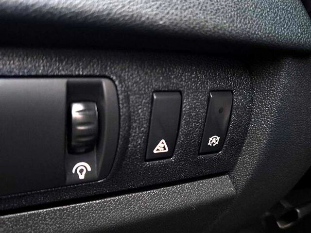 Белый Рено Меган, объемом двигателя 1.5 л и пробегом 264 тыс. км за 8200 $, фото 5 на Automoto.ua