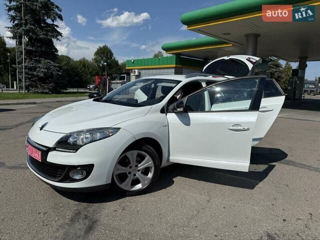 Белый Рено Меган, объемом двигателя 1.5 л и пробегом 225 тыс. км за 7699 $, фото 73 на Automoto.ua