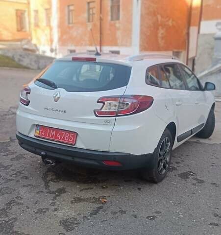 Белый Рено Меган, объемом двигателя 1.5 л и пробегом 265 тыс. км за 6900 $, фото 13 на Automoto.ua