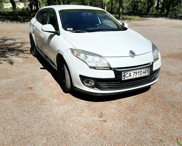 Білий Рено Меган, об'ємом двигуна 1.46 л та пробігом 297 тис. км за 7200 $, фото 7 на Automoto.ua
