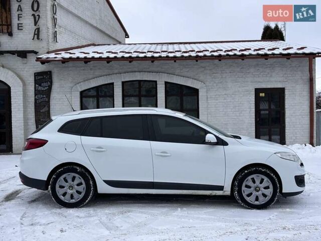 Білий Рено Меган, об'ємом двигуна 1.46 л та пробігом 265 тис. км за 6990 $, фото 9 на Automoto.ua