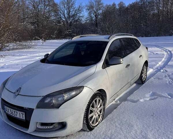 Білий Рено Меган, об'ємом двигуна 1.6 л та пробігом 297 тис. км за 8700 $, фото 1 на Automoto.ua