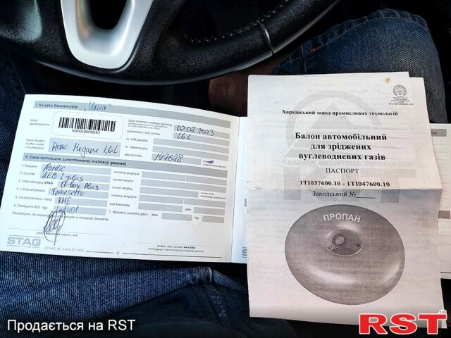 Білий Рено Меган, об'ємом двигуна 1.6 л та пробігом 212 тис. км за 8500 $, фото 8 на Automoto.ua