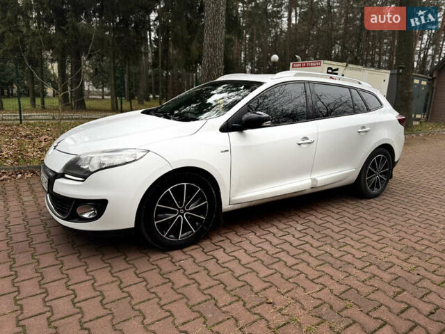 Білий Рено Меган, об'ємом двигуна 1.5 л та пробігом 260 тис. км за 8000 $, фото 2 на Automoto.ua