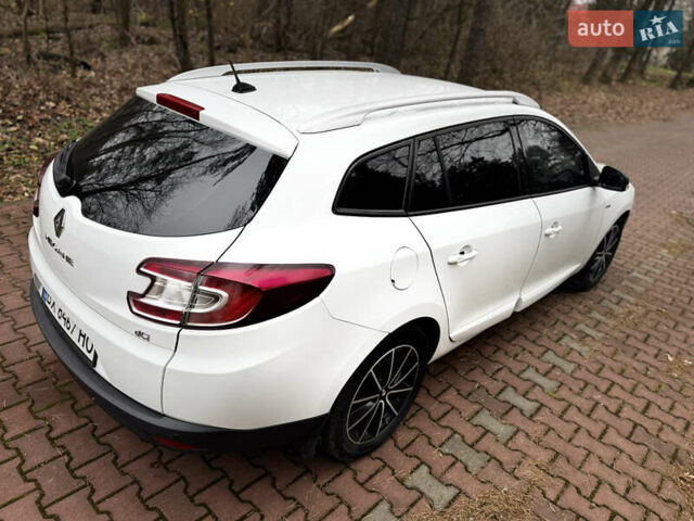Білий Рено Меган, об'ємом двигуна 1.5 л та пробігом 260 тис. км за 8000 $, фото 6 на Automoto.ua