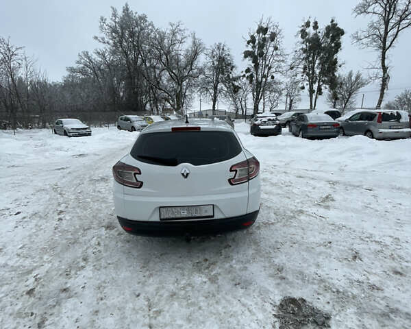 Білий Рено Меган, об'ємом двигуна 1.5 л та пробігом 278 тис. км за 5899 $, фото 22 на Automoto.ua