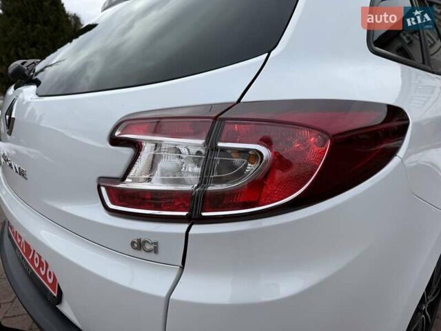 Білий Рено Меган, об'ємом двигуна 1.5 л та пробігом 228 тис. км за 8999 $, фото 43 на Automoto.ua