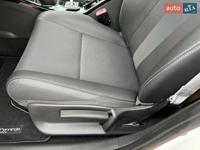 Білий Рено Меган, об'ємом двигуна 1.5 л та пробігом 228 тис. км за 8999 $, фото 98 на Automoto.ua