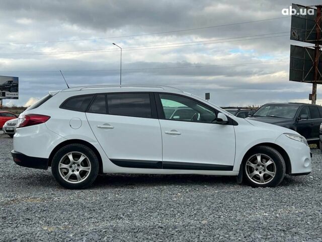 Білий Рено Меган, об'ємом двигуна 1.5 л та пробігом 240 тис. км за 8190 $, фото 10 на Automoto.ua