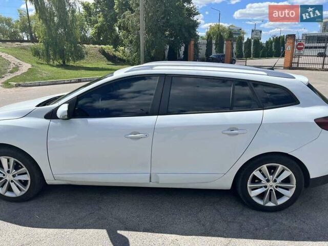 Білий Рено Меган, об'ємом двигуна 1.5 л та пробігом 280 тис. км за 6400 $, фото 6 на Automoto.ua