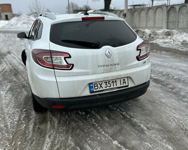 Білий Рено Меган, об'ємом двигуна 1.5 л та пробігом 286 тис. км за 7600 $, фото 2 на Automoto.ua