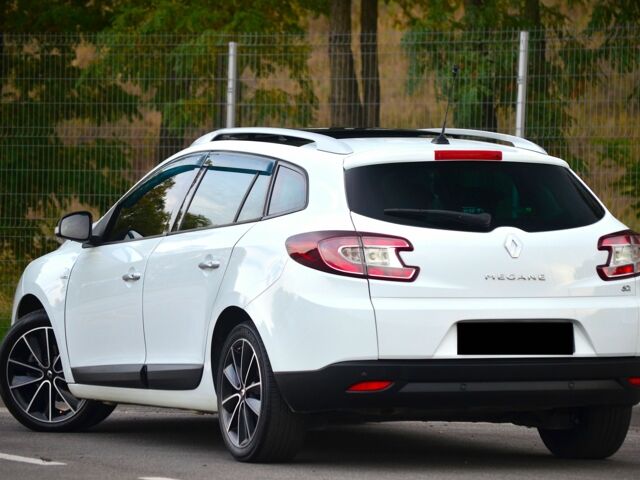 Белый Рено Меган, объемом двигателя 1.5 л и пробегом 162 тыс. км за 8555 $, фото 5 на Automoto.ua