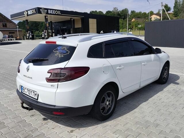 Білий Рено Меган, об'ємом двигуна 1.46 л та пробігом 280 тис. км за 6100 $, фото 4 на Automoto.ua