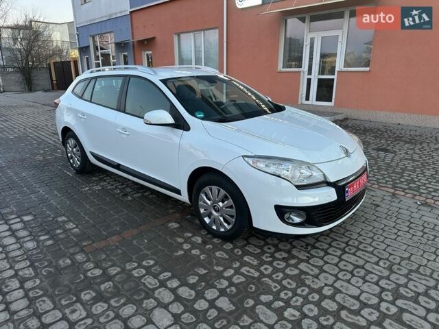 Белый Рено Меган, объемом двигателя 1.46 л и пробегом 193 тыс. км за 7800 $, фото 3 на Automoto.ua