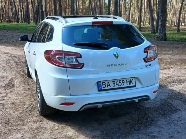Білий Рено Меган, об'ємом двигуна 1.5 л та пробігом 270 тис. км за 8231 $, фото 2 на Automoto.ua