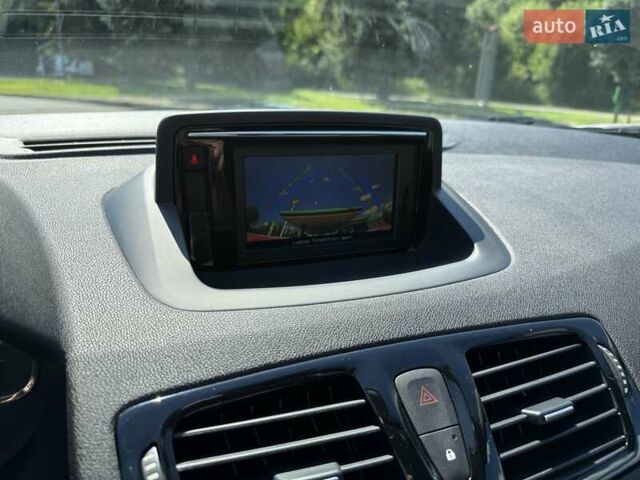 Белый Рено Меган, объемом двигателя 1.5 л и пробегом 225 тыс. км за 7699 $, фото 96 на Automoto.ua