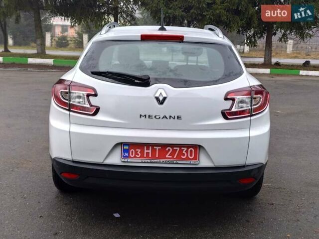 Белый Рено Меган, объемом двигателя 1.6 л и пробегом 57 тыс. км за 7750 $, фото 11 на Automoto.ua