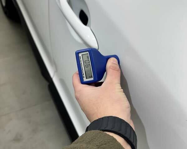 Білий Рено Меган, об'ємом двигуна 1.5 л та пробігом 270 тис. км за 6699 $, фото 126 на Automoto.ua