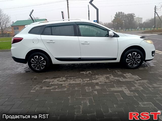 Білий Рено Меган, об'ємом двигуна 2 л та пробігом 120 тис. км за 10000 $, фото 3 на Automoto.ua