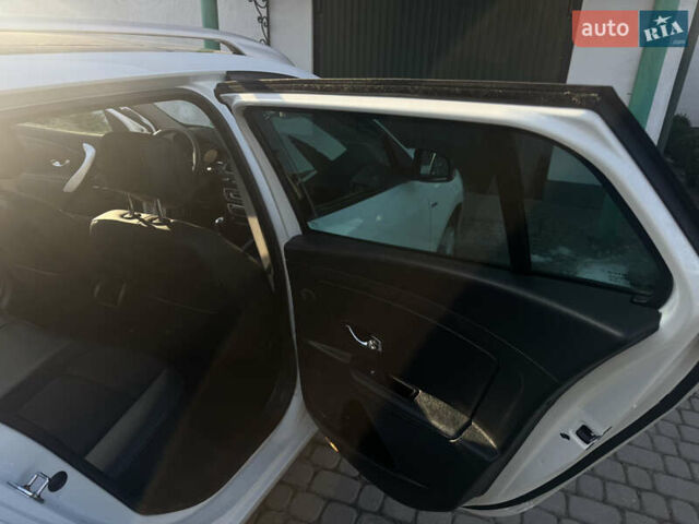 Білий Рено Меган, об'ємом двигуна 1.5 л та пробігом 237 тис. км за 8999 $, фото 50 на Automoto.ua