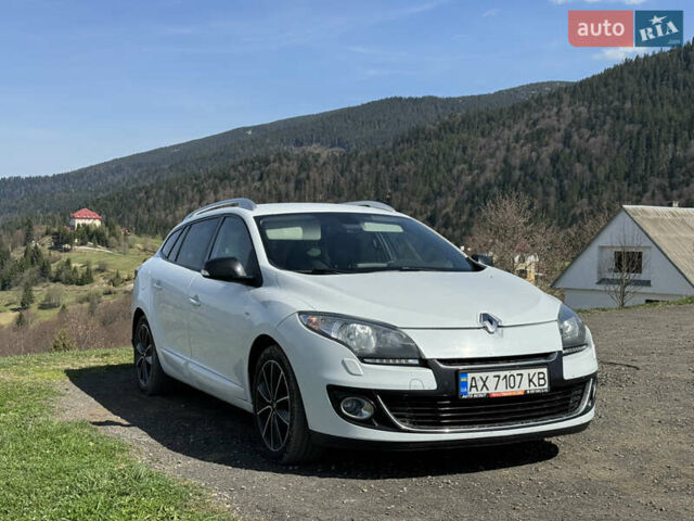 Білий Рено Меган, об'ємом двигуна 1.6 л та пробігом 208 тис. км за 8700 $, фото 8 на Automoto.ua