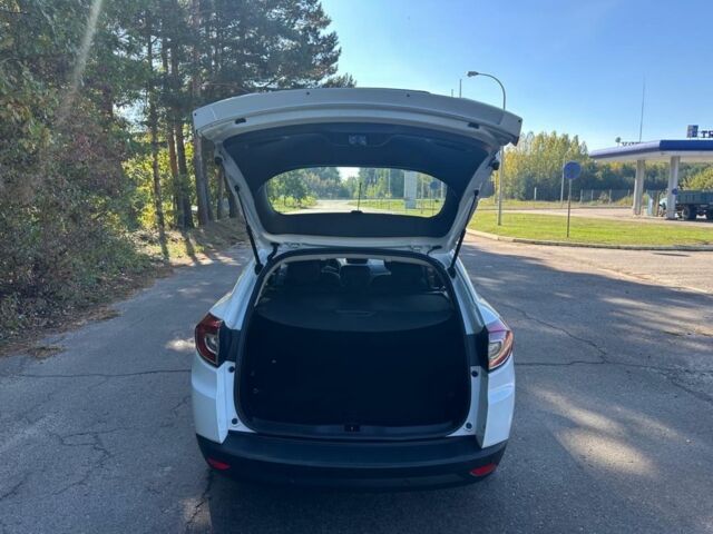 Белый Рено Меган, объемом двигателя 1.5 л и пробегом 3 тыс. км за 7200 $, фото 20 на Automoto.ua