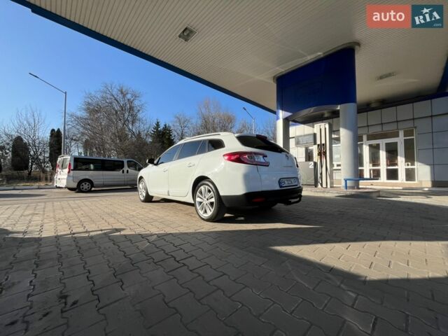 Белый Рено Меган, объемом двигателя 1.5 л и пробегом 250 тыс. км за 7400 $, фото 9 на Automoto.ua