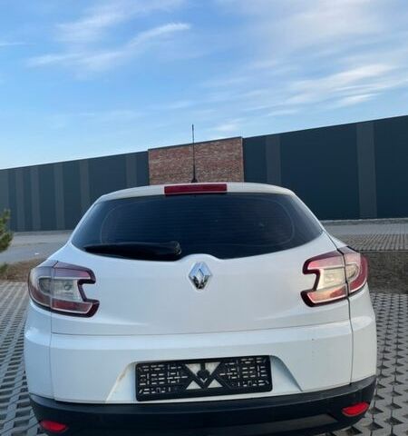 Белый Рено Меган, объемом двигателя 1.46 л и пробегом 278 тыс. км за 5600 $, фото 7 на Automoto.ua