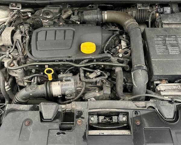 Білий Рено Меган, об'ємом двигуна 1.6 л та пробігом 242 тис. км за 8500 $, фото 4 на Automoto.ua