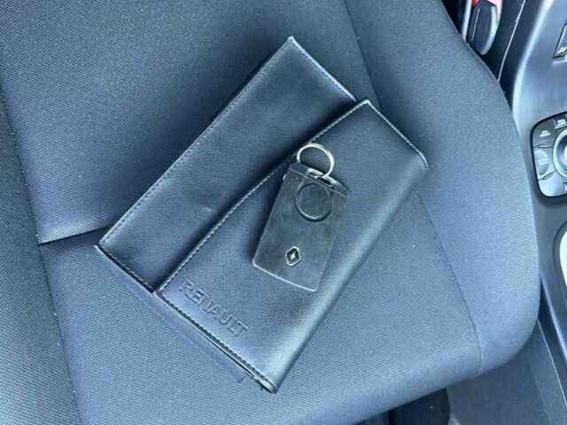 Белый Рено Меган, объемом двигателя 1.5 л и пробегом 3 тыс. км за 7200 $, фото 8 на Automoto.ua