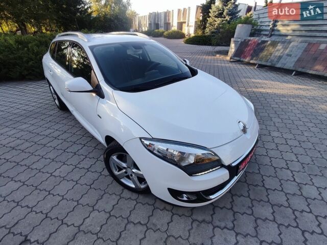 Білий Рено Меган, об'ємом двигуна 1.5 л та пробігом 218 тис. км за 8700 $, фото 12 на Automoto.ua