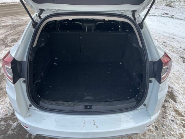 Білий Рено Меган, об'ємом двигуна 1.5 л та пробігом 266 тис. км за 8550 $, фото 11 на Automoto.ua