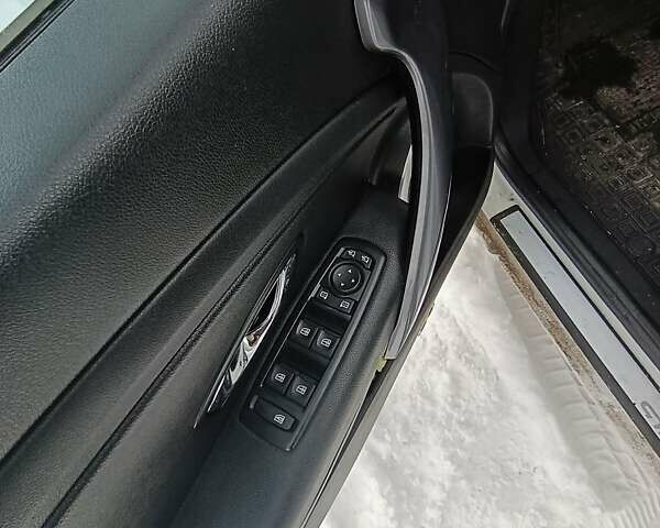 Білий Рено Меган, об'ємом двигуна 1.5 л та пробігом 220 тис. км за 8700 $, фото 25 на Automoto.ua