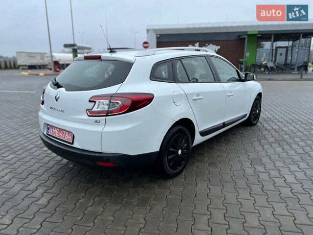 Білий Рено Меган, об'ємом двигуна 1.5 л та пробігом 250 тис. км за 7900 $, фото 7 на Automoto.ua
