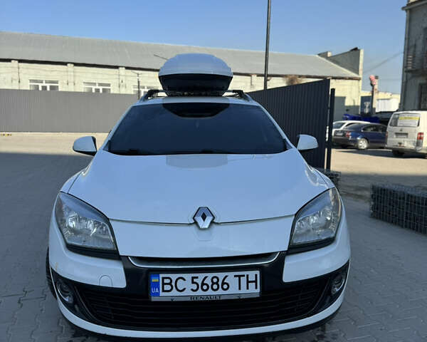 Білий Рено Меган, об'ємом двигуна 2 л та пробігом 270 тис. км за 7900 $, фото 8 на Automoto.ua