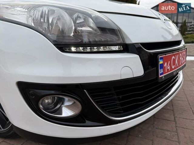 Білий Рено Меган, об'ємом двигуна 1.5 л та пробігом 228 тис. км за 8999 $, фото 18 на Automoto.ua