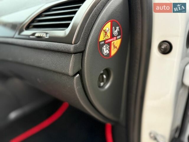 Білий Рено Меган, об'ємом двигуна 1.5 л та пробігом 202 тис. км за 7200 $, фото 81 на Automoto.ua
