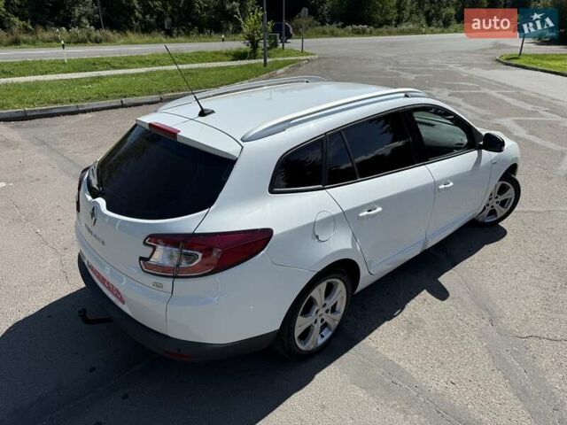 Белый Рено Меган, объемом двигателя 1.5 л и пробегом 225 тыс. км за 7699 $, фото 25 на Automoto.ua
