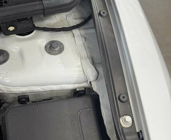 Білий Рено Меган, об'ємом двигуна 1.5 л та пробігом 270 тис. км за 6699 $, фото 66 на Automoto.ua