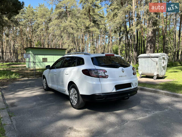 Білий Рено Меган, об'ємом двигуна 1.5 л та пробігом 210 тис. км за 6200 $, фото 6 на Automoto.ua