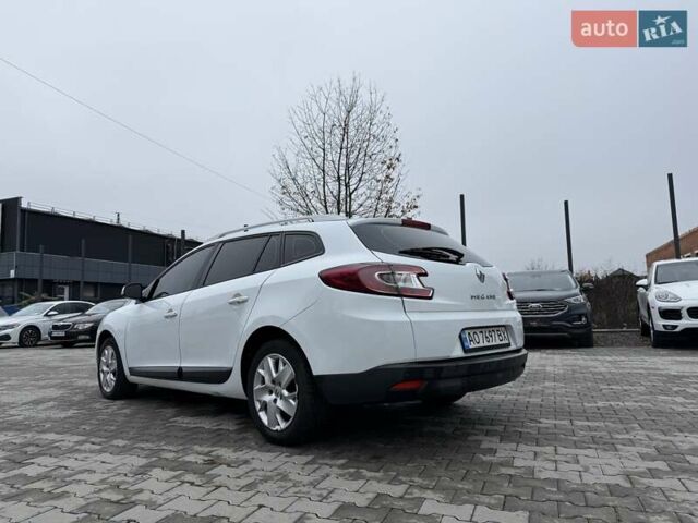 Белый Рено Меган, объемом двигателя 1.46 л и пробегом 306 тыс. км за 7200 $, фото 7 на Automoto.ua