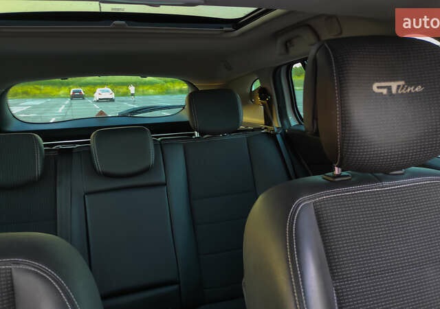 Белый Рено Меган, объемом двигателя 1.5 л и пробегом 198 тыс. км за 10000 $, фото 13 на Automoto.ua