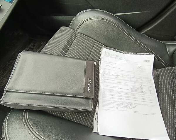 Білий Рено Меган, об'ємом двигуна 1.5 л та пробігом 220 тис. км за 8700 $, фото 10 на Automoto.ua