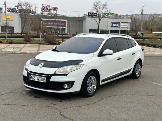 Белый Рено Меган, объемом двигателя 1.5 л и пробегом 231 тыс. км за 6500 $, фото 6 на Automoto.ua